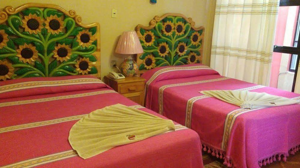 Hotel Cazomalli Oaxaca Экстерьер фото